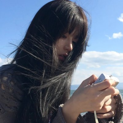尤利 海报